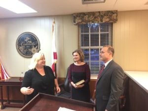 Judge Kemmer prepares to swear in Terry Morton | Courtesy of Bibb Voice