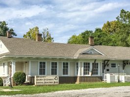 Cahaba Lily Center Hosts Chamber Coffee