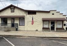 Centreville Press and Alabama Lightwave Get Facelift with New Awnings